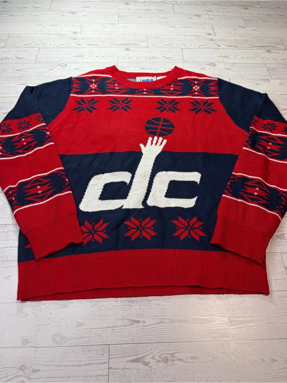 NBA Kids Red & Navy Washington DC Logo Crewneck Sweater “NEW WITHOUT TAGS”